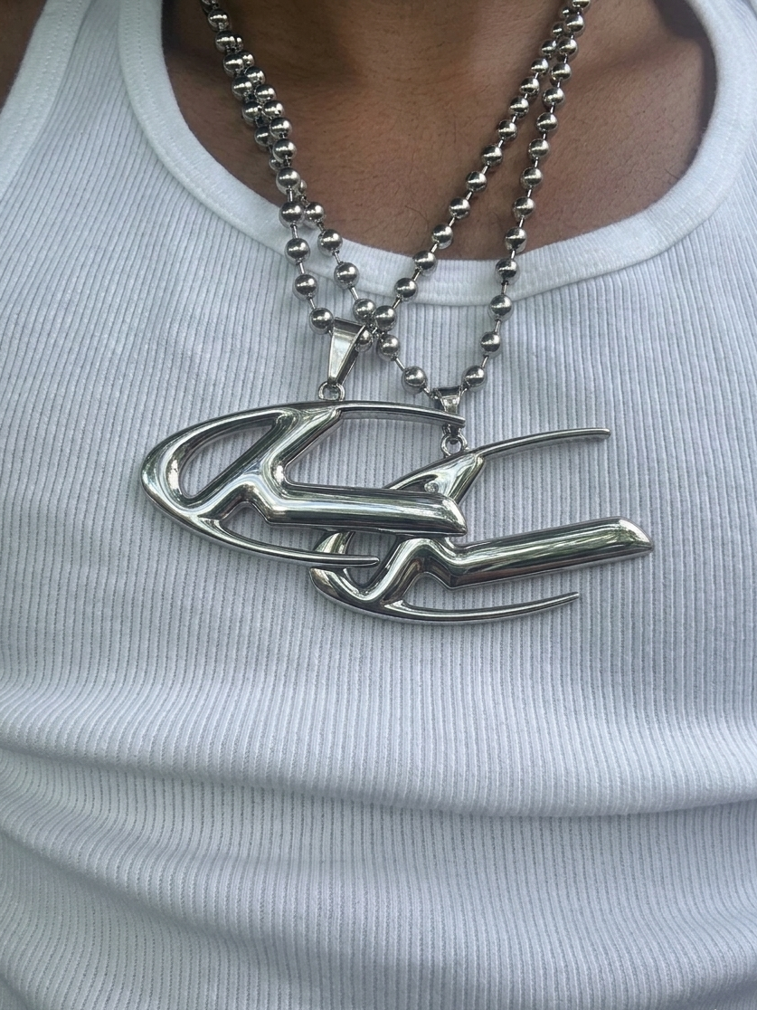 LOU Pendant Necklace